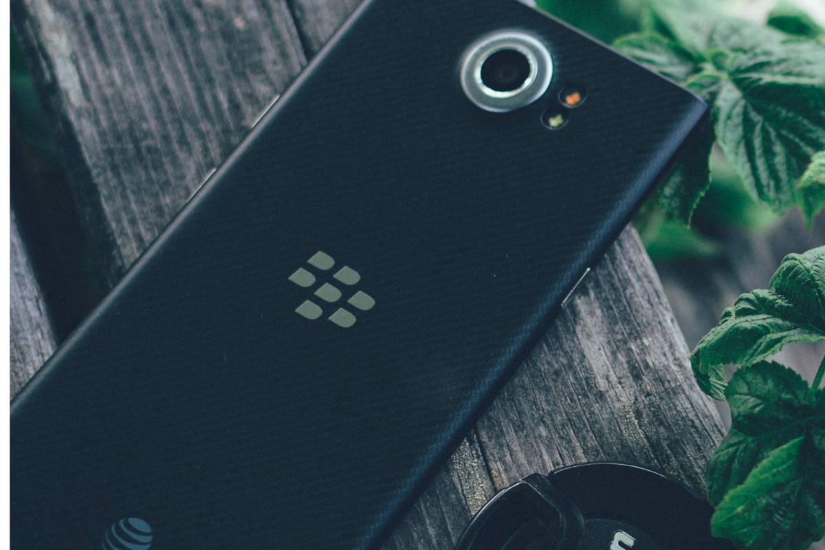 blackberry-5g-is-dead-as-onwardmobility-loses